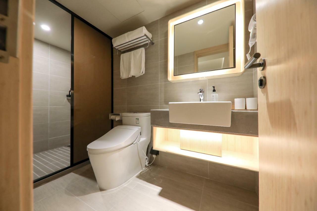 Ji Hotel Shanghai Exterior photo